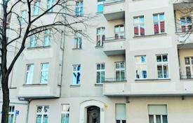 Четырехкомнатные апартаменты с подвалом и балконом в районе Шарлоттенбург, Берлин, Германия за 694 000 €