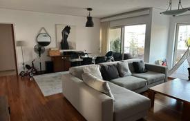 Трёхкомнатная светлая квартира в Глифаде, Афины, Аттика, Греция за 550 000 €