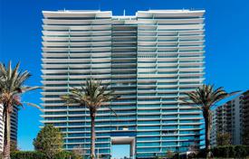 Комфортабельные апартаменты с парковкой, террасой и видом на океан в здании с бассейнами и спа-центром, Бал-Харбор, США за 11 216 000 €