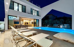 5-комнатная вилла 366 м² на Браче за 1 300 000 €