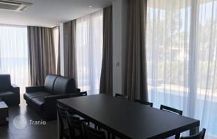 4-комнатный коттедж 250 м² в Пиле за 3 700 000 €