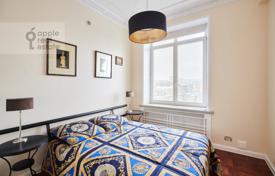 3-комнатная квартира 110 м² в Москве, Россия за $1 020 в неделю