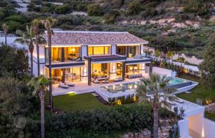 6-комнатная вилла 1 347 м² в Марбелье за 13 950 000 €