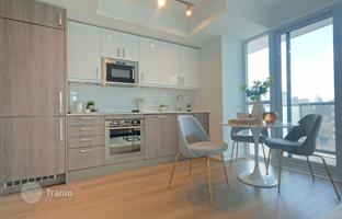 5-комнатная квартира на Мутуал-стрит за C$925 000
