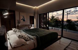 6-комнатный таунхаус 227 м² в Эстепоне за 615 000 €