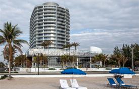 Новые апартаменты с парковкой, террасами и видом на океан в здании с бассейном и фитнес-центром, Форт-Лодердейл, США за $1 675 000