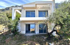 Недостроенный двухэтажный дом с видом на море в Каламате, Пелопоннес, Греция за 295 000 €