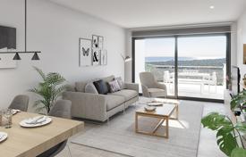 Трёхкомнатная квартира с видом на пристань для яхт и пляж, Гвардамар-дель-Сегура, Аликанте, Испания за $177 000
