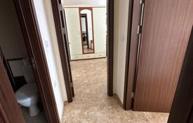 Квартира в прекрасном жилом комплексе с собственной инфраструктурой в Равде за 98 000 €