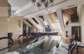 4-комнатная квартира 250 м² в Москве, Россия за $1 020 в неделю