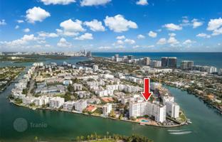 1-комнатная квартира в кондо 107 м² в Бей-Харбор-Айлендс за $550 000