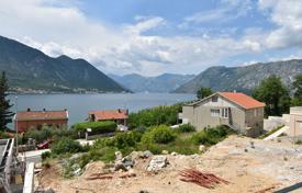 Земельный участок с видом на море в спокойном районе, Доброта, Черногория за 380 000 €