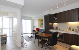 Квартира на Эрскин-авеню, Олд Торонто, Торонто,  Онтарио,   Канада за C$722 000