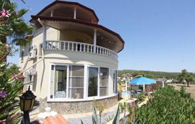 Меблированная вилла с бассейном, садом и джакузи, Алания, Турция за $199 000