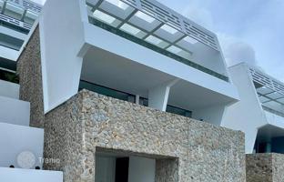 3-комнатная вилла 240 м² в Бо Пхуте за $474 000