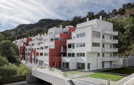 Престижные апартаменты в живописном районе города, Комо, Италия за 704 000 €
