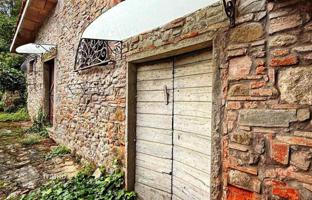 10-комнатная вилла 1 050 м² в Пеше за 998 000 €