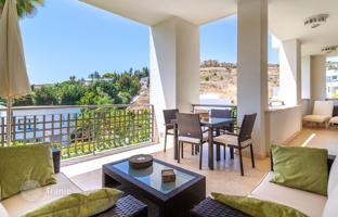 5-комнатная квартира 151 м² в Бенаависе за 650 000 €