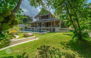 3-комнатная вилла 450 м² в районе пляжа Бату Болонг за $550 000