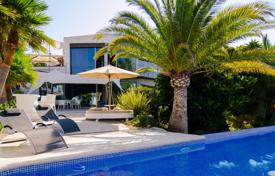 Меблированная вилла с бассейном, садом и живописными видами, Бенидорм, Испания за 1 900 000 €