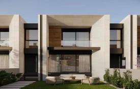 Новая трёхэтажная вилла с бассейном в Хавеа, Аликанте, Испания за 310 000 €