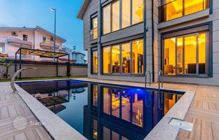 4-комнатная вилла 210 м² в Кадрие за 24 599 000 TRY