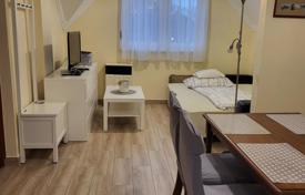 5-комнатный дом 151 м² в Хайдусобосло за 4 100 € в неделю