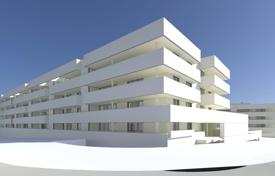 Новая четырехкомнатная квартира в Лагуше, Фару, Португалия за 600 000 €