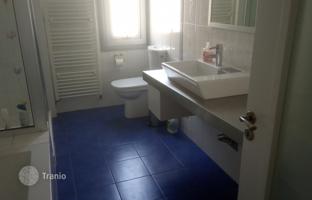 3-комнатный коттедж 460 м² в Агландзии за 850 000 €