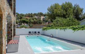 Элитная вилла с бассейном и видом на море, Кастельдефельс, Испания за 1 250 000 €