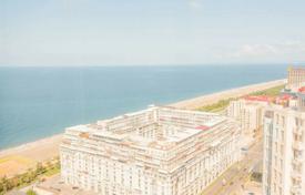Продается прекрасная квартира-студия с одновременно потрясающим видом на море и город за 67 000 €