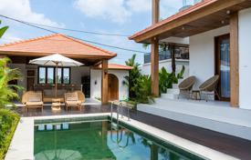 Новая двухуровневая вилла с бассейном для сдачи в аренду с хорошей доходностью в Убуде, Гианьяр, Бали, Индонезия за 261 000 €