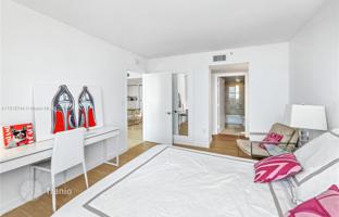 2-комнатная квартира в кондо 100 м² на Запад-авеню за $1 095 000