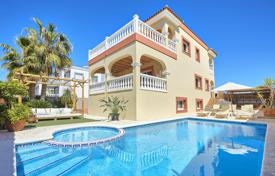 Вилла с бассейном, джакузи и зоной отдыха, Ибица, Испания за 7 800 € в неделю