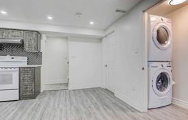 5-комнатный таунхаус в Норт-Йорке, Канада за 1 096 000 €