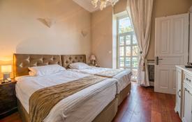 Продажа, Загреб, Дони град, 3 спальни, люкс, лоджия за 525 000 €
