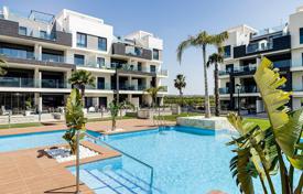 Четырехкомнатные апартаменты с большой террасой в резиденции с бассейнами, Гвардамар, Испания за 244 000 €