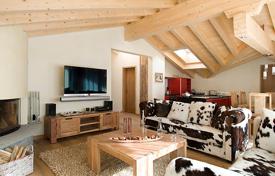 Трехспальные апартаменты в ухоженном шале, Церматт, Вале, Швейцария за 8 800 € в неделю