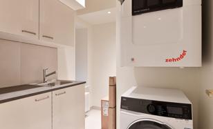 6-комнатная квартира в новостройке 233 м² в Центральном районе за 742 000 €
