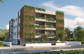 Малоэтажная резиденция с парковкой рядом с портом и центром Лимасола, Кипр за От 200 000 €