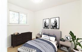 9-комнатный дом в городе в Норт-Йорке, Канада за C$2 160 000