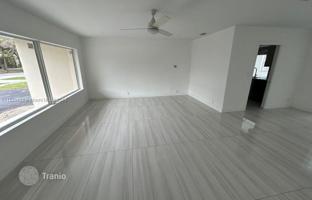 5-комнатный дом 276 м² в Холливуде за $1 500 000