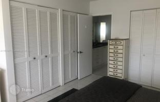 1-комнатная квартира в кондо 86 м² в Сарфсайде за $664 000