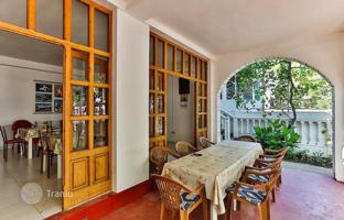 13-комнатный дом 448 м² в Сутоморе за 495 000 €