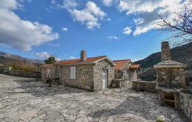Красивый каменный дом с видом на Будванскую ривьеру, Будва, Черногория за 403 000 €