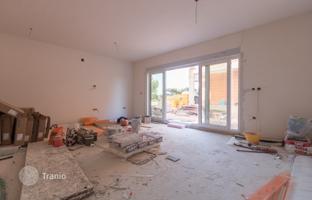 3-комнатная квартира 87 м² в Шибенско-Книнской жупании за 393 000 €