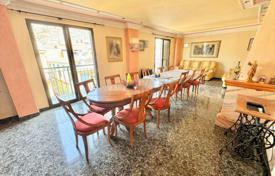 5-комнатная квартира 211 м² в Ориуэле, Испания за 185 000 €