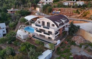 13-комнатная вилла 500 м² в Алании за 42 757 000 TRY