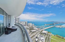 Отремонтированная меблированная квартира рядом с пляжем в Майами, Флорида, США за 3 033 000 €