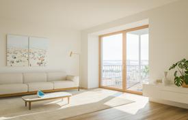 Комфортабельные апартаменты с балконом в резиденции с парковкой, Лиссабон, Португалия за 1 225 000 €